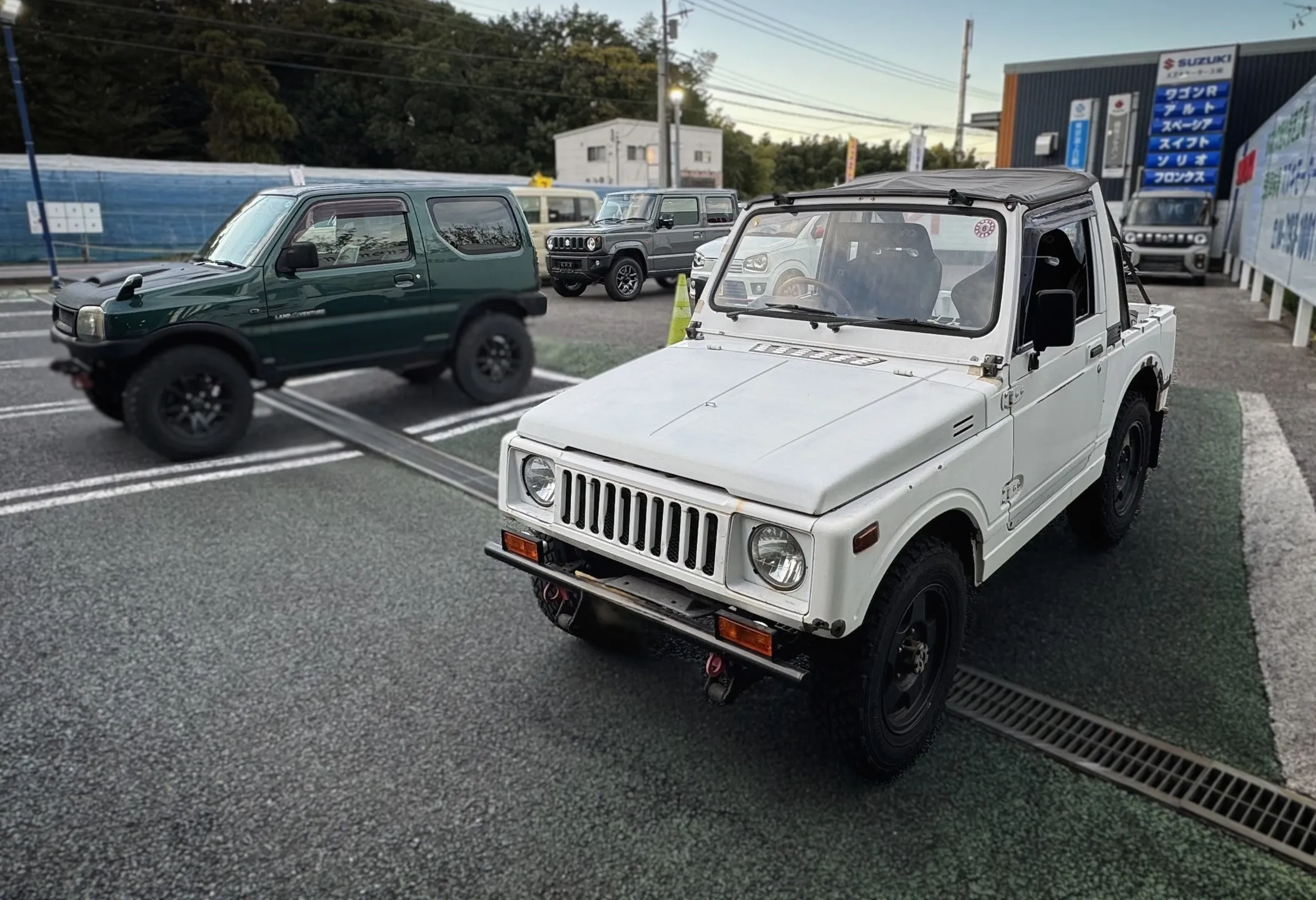 時空を超えて…昭和、平成、令和のジムニー